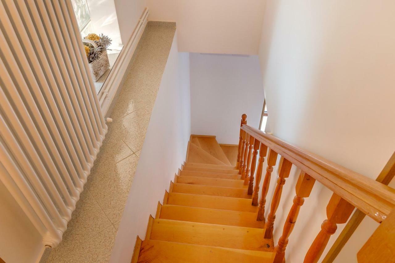 Apartmani Muzic Orlec Buitenkant foto